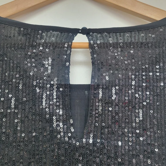 Torrid 4 Black White Sequin Football Striped Abbey Blouse Sporty Tailgate - Picture 10 of 16